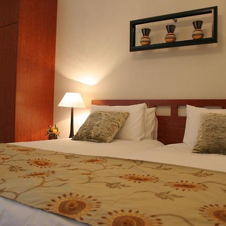 Cascade Manor Hotel พาร์ล ภายนอก รูปภาพ